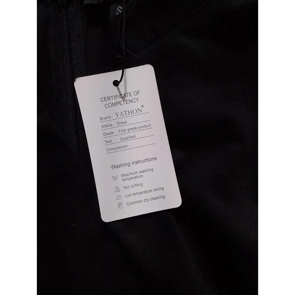 Fitted short sleeve Dress,  (See Description for measurements.) Off‎ sizes
